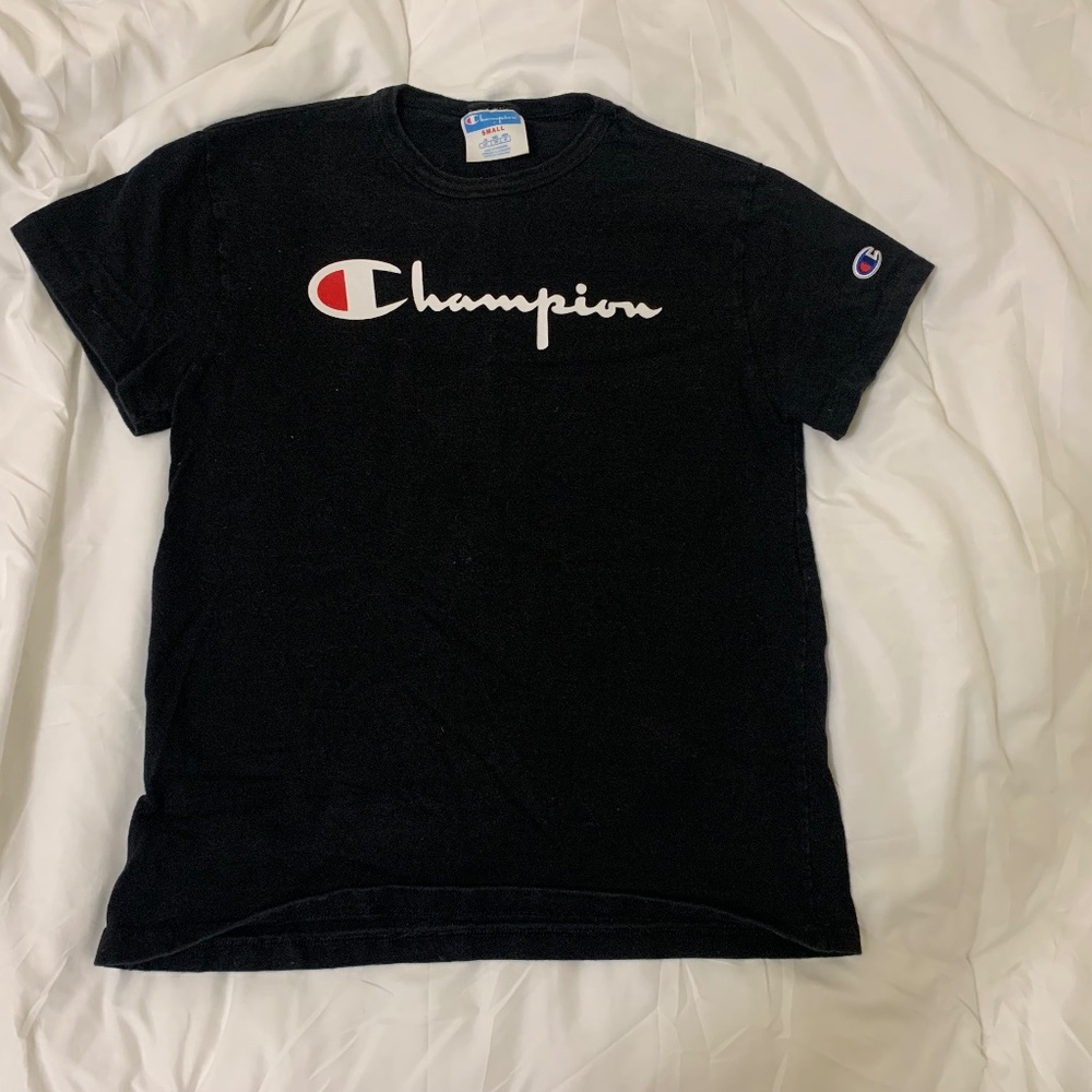 Women’s champion tee